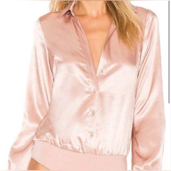 Revolve Rose Quartz Silk Outfit - Picture 5 of 8